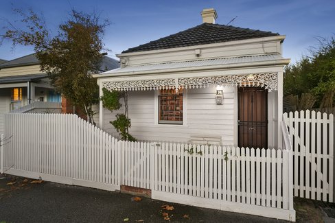 33 Withers Street Albert Park 3206