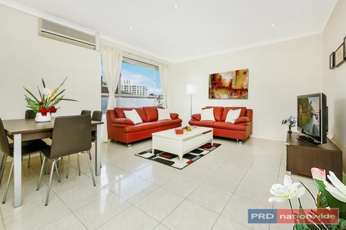 3/30 Bassett Street, HURSTVILLE NSW 2220