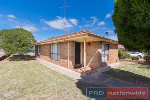 3/301 Main Road, GOLDEN POINT VIC 3350