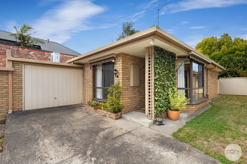 3/305 Howard Street, SOLDIERS HILL VIC 3350