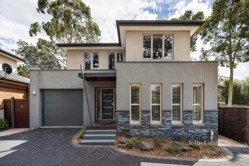 3 310 Beales Road Greensborough 3088