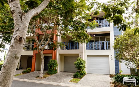 3313 Central Place, CARRARA QLD 4211