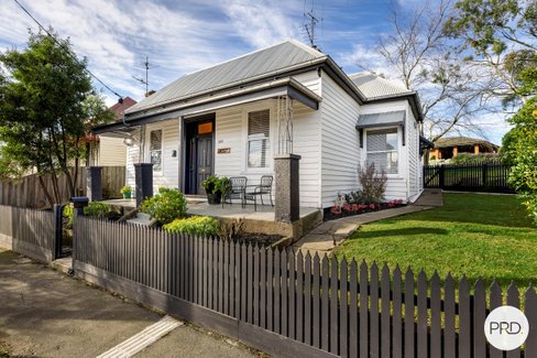 333 Barkly Street, GOLDEN POINT VIC 3350