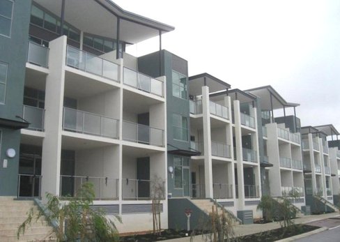 33/34 Malata Crescent, SUCCESS WA 6164