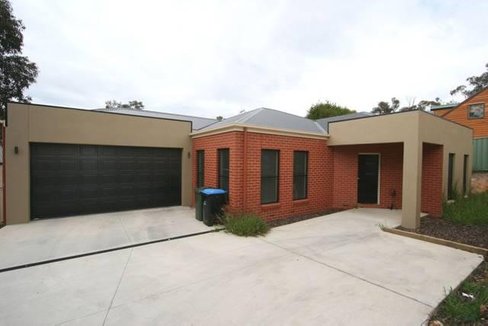 3/34 Greenwood Drive, KENNINGTON VIC 3550
