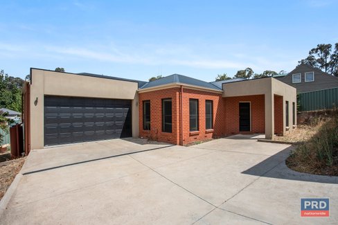 3/34 Greenwood Drive, KENNINGTON VIC 3550