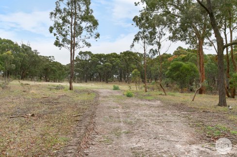 334 Old Shirley Road, BEAUFORT VIC 3373