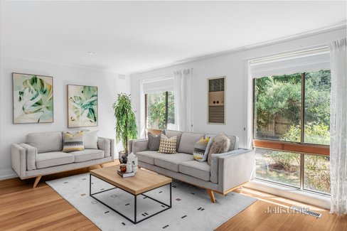 3/343 George Street Doncaster 3108