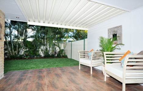 33/461 Pine Ridge Road, RUNAWAY BAY QLD 4216