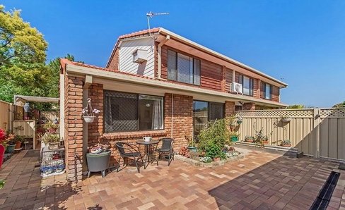 3/35 Frascott Avenue, VARSITY LAKES QLD 4227