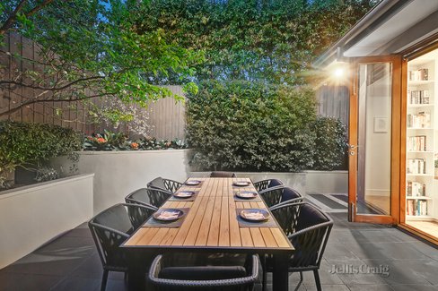 3/377 Barkers Road Kew 3101
