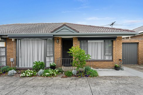 3 38 Thames Street Box Hill North 3129