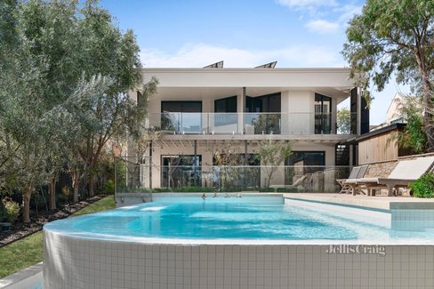 3383 Point Nepean Road Sorrento 3943