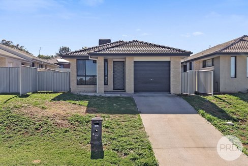 33a Higgins Lane, TAMWORTH NSW 2340
