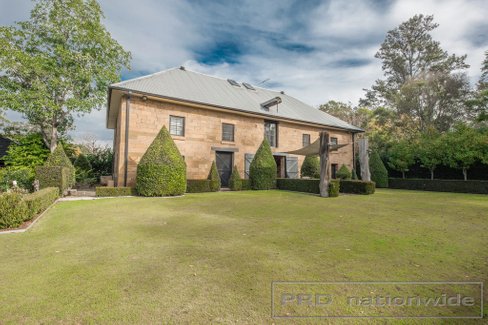 34-36 Kensington Road, BOLWARRA NSW 2320