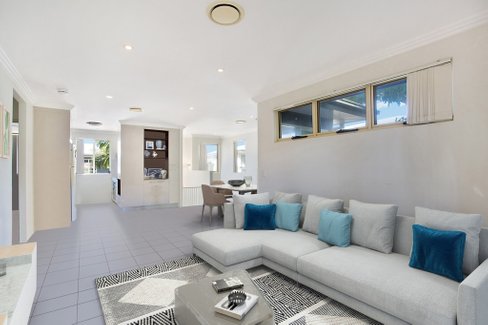 3/4-6 Locke Street, SOUTHPORT QLD 4215