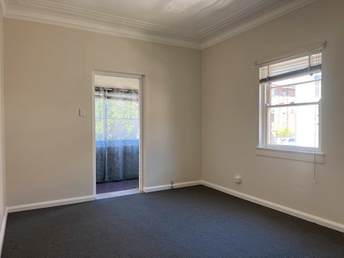 3/4 Allman Avenue, SUMMER HILL NSW 2130