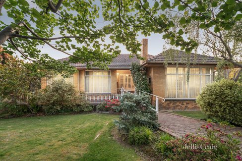 34 Almond Street Balwyn North 3104