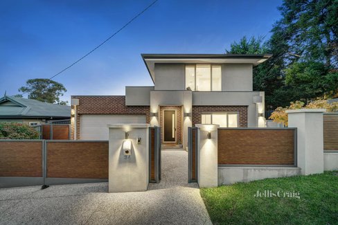 34 Arthur Street Eltham 3095