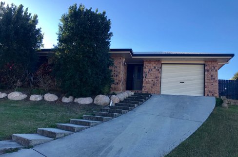 34 Beltana Drive, BOYNE ISLAND QLD 4680