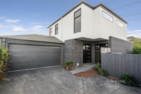 3 4 Cora Court Mount Waverley 3149