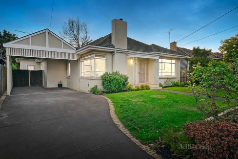 34 Dalny Road Murrumbeena 3163