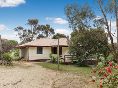 34 Doveton Street Elphinstone 3448