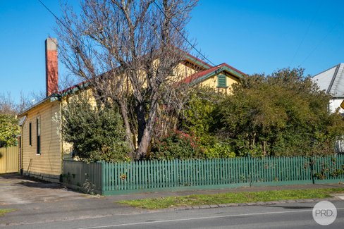 34 Eastwood Street, BAKERY HILL VIC 3350