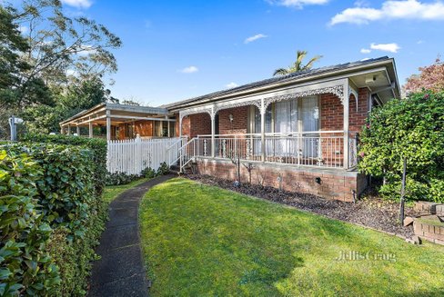 34 Eskdale Drive Croydon Hills 3136