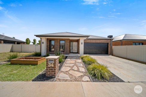 34 Garden Drive, EPSOM VIC 3551