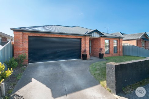 34 Greenhalghs Road, DELACOMBE VIC 3356