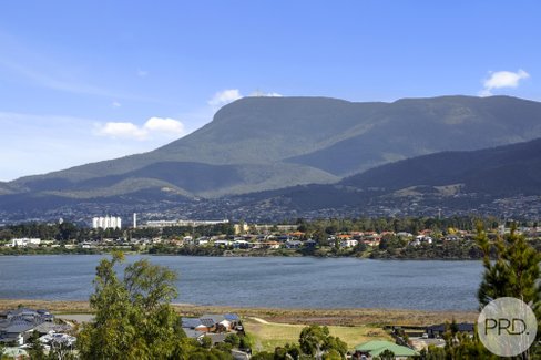 34 Grevillea Avenue, OLD BEACH TAS 7017