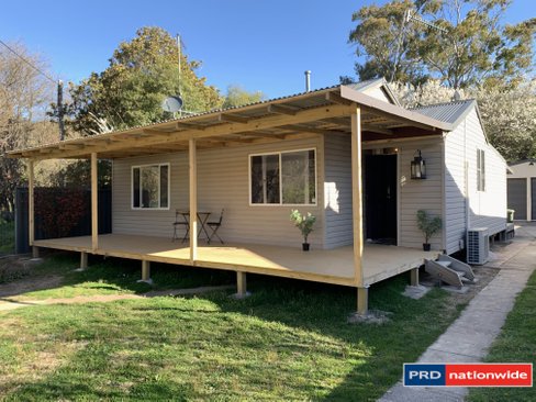 34 Kurrajong Street, CAPTAINS FLAT NSW 2623