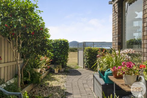 3/4 Mansell Court, SANDY BAY TAS 7005