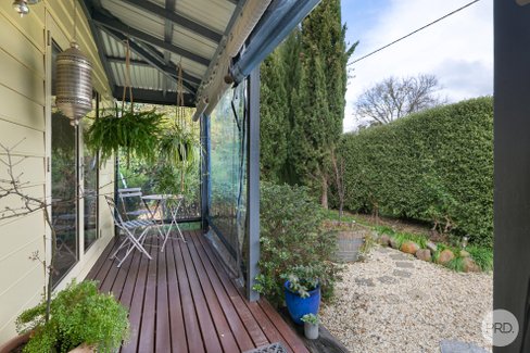34 Melbourne Road, CRESWICK VIC 3363