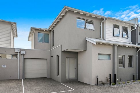 3/4 Percy Street Newport 3015