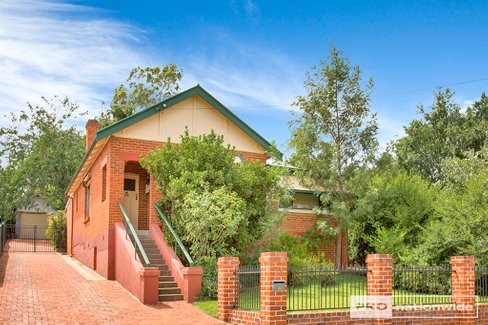 34 Rawson Avenue, TAMWORTH NSW 2340