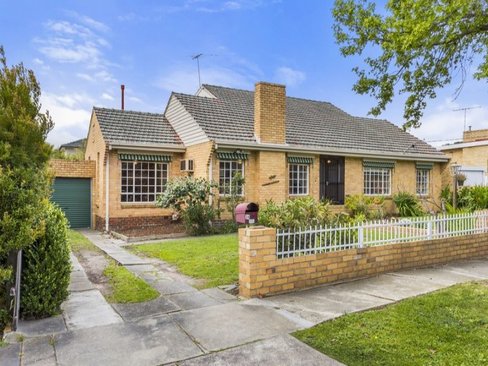 34 Violet Grove Kew East 3102