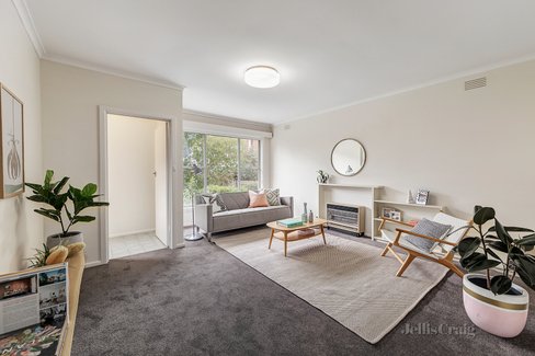 3/4 Westminster Street Balwyn 3103