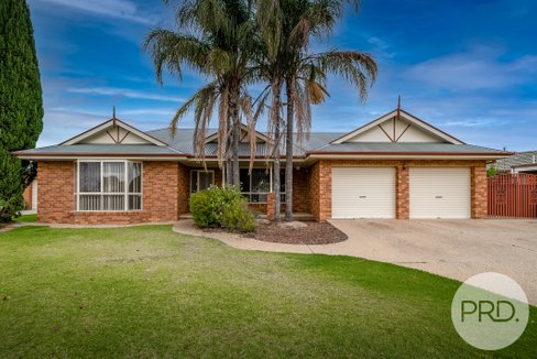 34 Yentoo Drive, GLENFIELD PARK NSW 2650