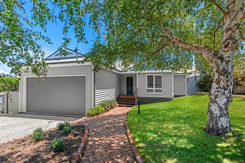 3423 Point Nepean Road Sorrento 3943