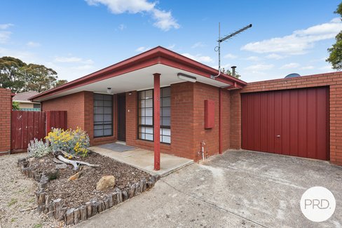3/428-430 Gillies Street North, WENDOUREE VIC 3355