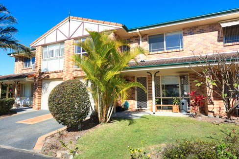 34/402 Pine Ridge Road, COOMBABAH