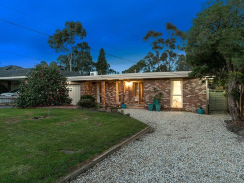 35 Anthony Drive Chirnside Park 3116