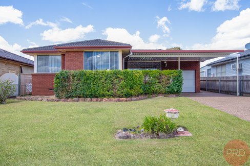 35 Dunkley Street, RUTHERFORD NSW 2320
