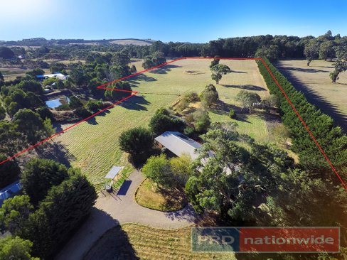 35 Evergreen Way, GORDON VIC 3345