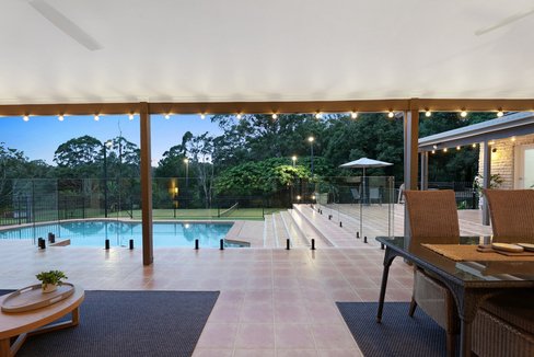 35 Koombahla Drive, Tallebudgera