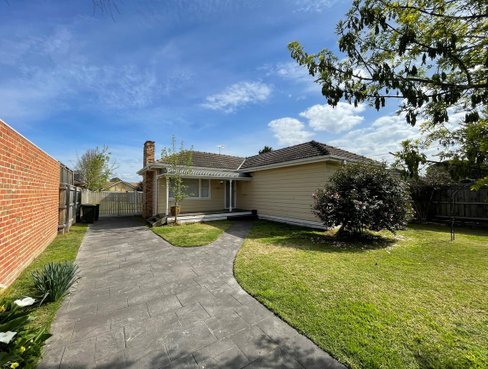 35 Lilac Street Bentleigh East 3165