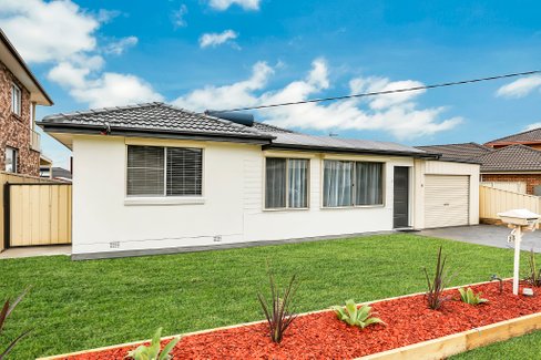 35 Palmer Avenue, KANAHOOKA NSW 2530
