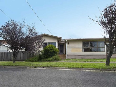 35 Sycamore Street Hamlyn Heights 3215